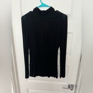 Long sleeve black